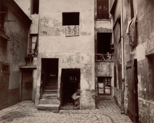 atget2012_cour41ruebroca_1912-web