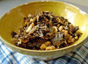 Collards with corn, walnuts and smoked gouda