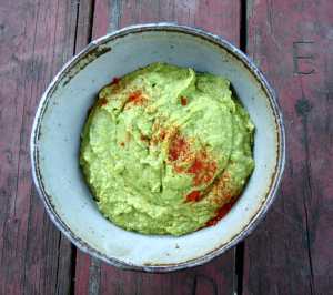 Spinach and herb hummus