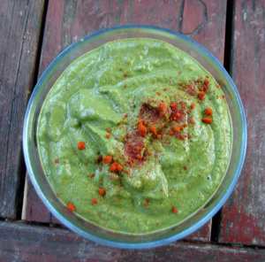 Spinach and jalapeno sauce