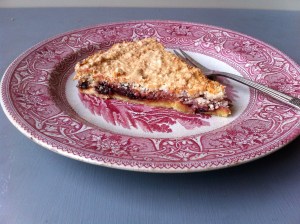Cherry chocolate tart with amaretti-meringue topping