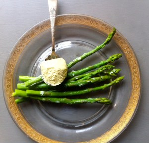 Pistachio tarragon mayonnaise